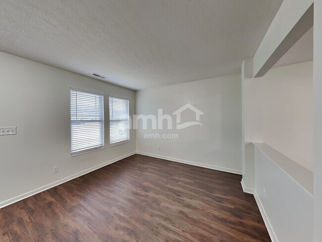 Building Photo - 1178 Edgewater Way