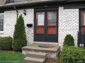 Building Photo - 1859 Wickham St