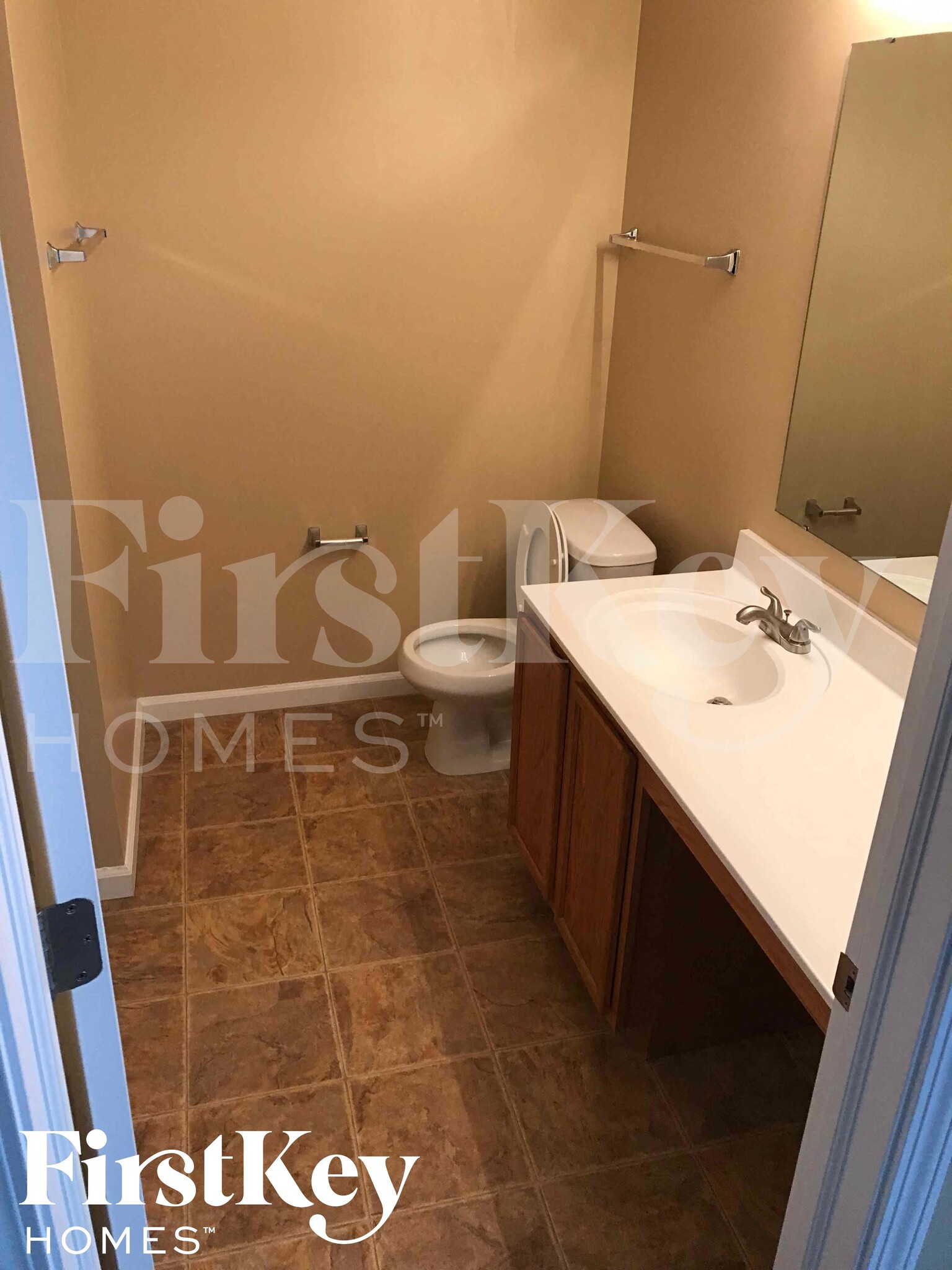 Building Photo - 12663 Pinetop Way