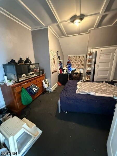 Building Photo - 681 E 28th St