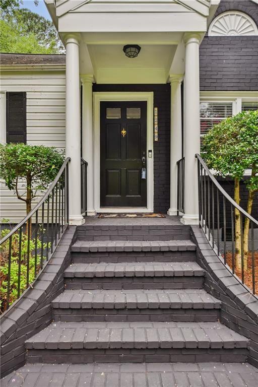 Building Photo - 1249 Goodwin Rd NE