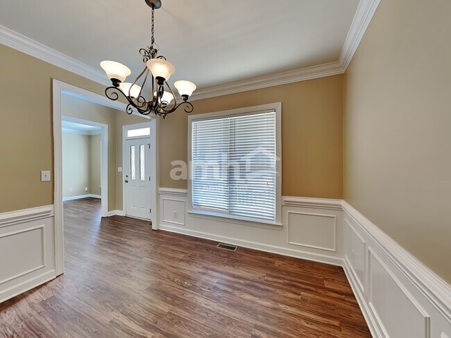 Building Photo - 2713 Twin Ash Ct