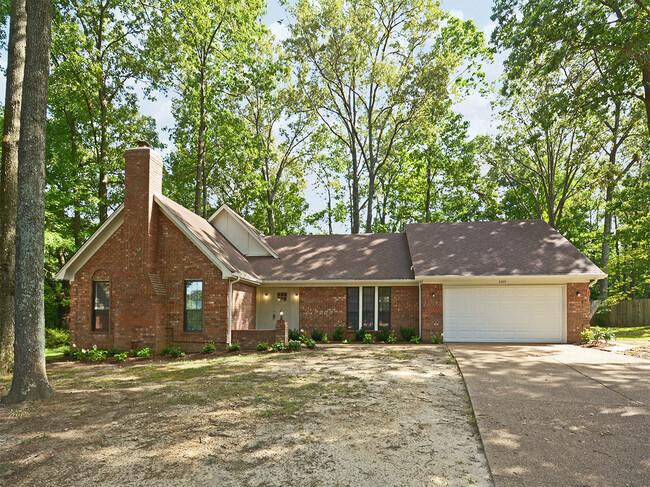 Primary Photo - 4 Bed, 3 Bath. In Cordova Near Rockcreek P...