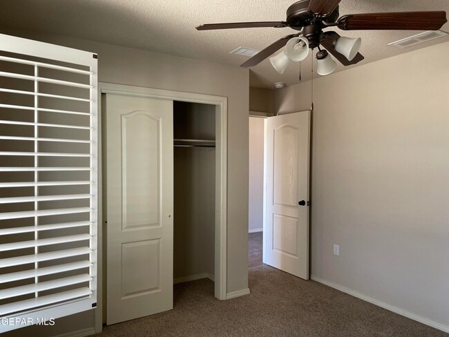 Building Photo - 3233 Muddy Point Ln