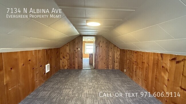 Building Photo - 7134 N Albina Ave