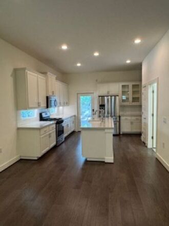 Building Photo - 12103 Cottage Promenade Ct