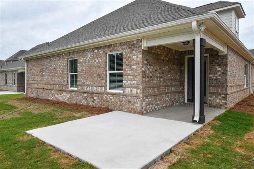 Building Photo - 113 Gary Allen Blvd