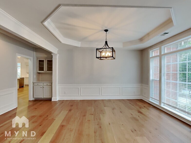 Building Photo - 2149 Wrights Mill Cir NE