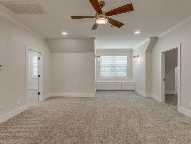 Building Photo - 4300 High Range Ln