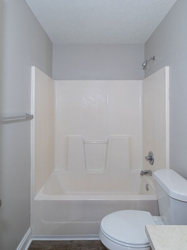 Building Photo - East Columbus