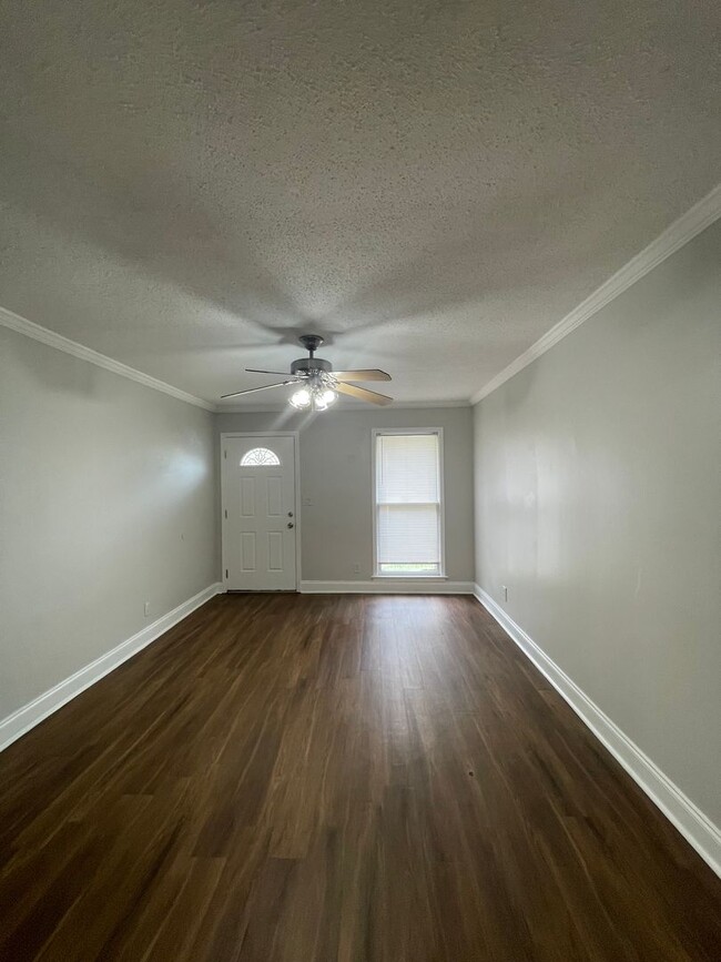 Building Photo - 1224 Zephryhills Drive Montgomery, AL 3610...