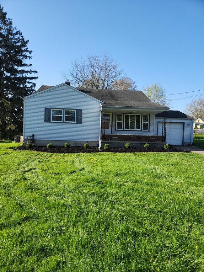Primary Photo - 3881 Burkey Rd