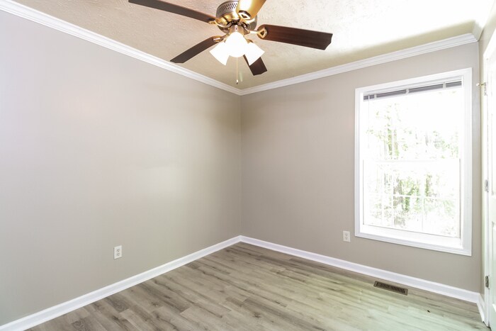 Building Photo - 4044 Conners St