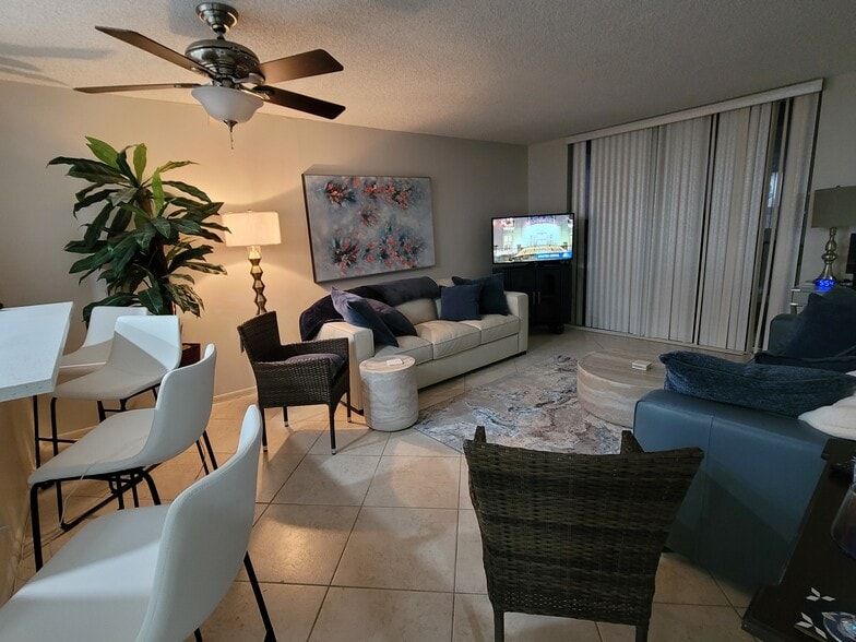 lr - 1421 S Ocean Blvd