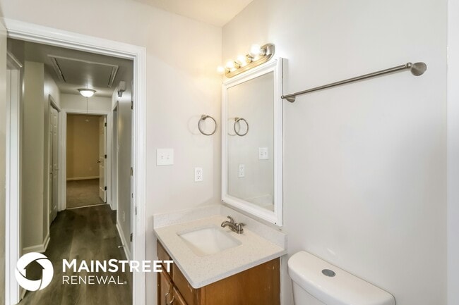 Building Photo - 7073 Gleneagles Dr