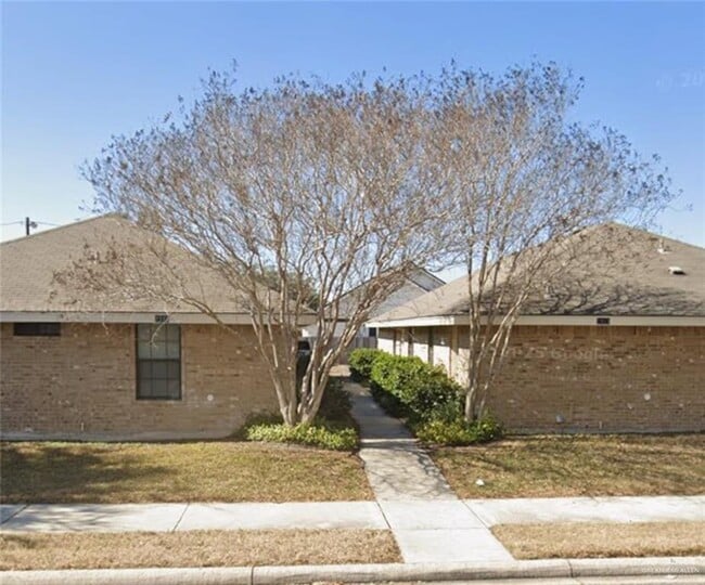 Primary Photo - 1 Dora Jeanne Dr