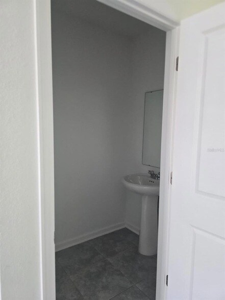 Building Photo - 2330 Amorie Dr