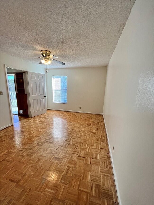 Building Photo - 9449 Boca Cove Cir