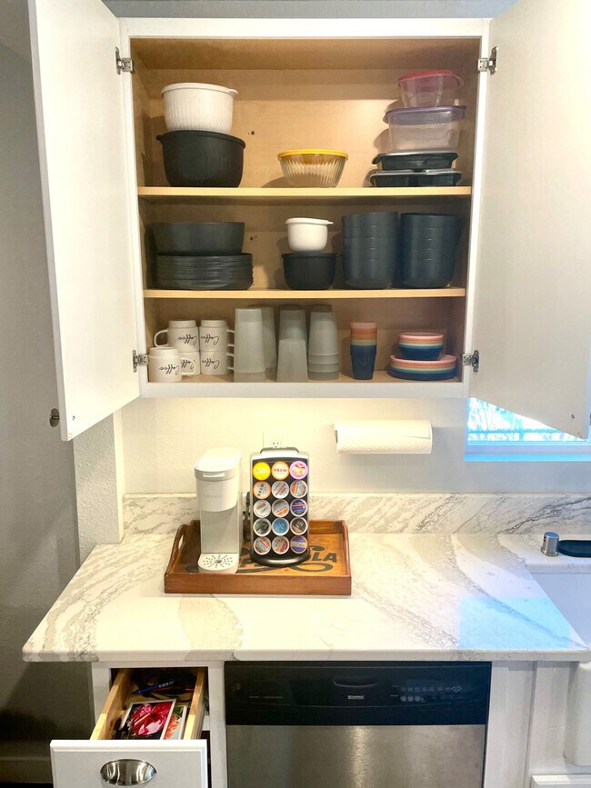 Building Photo - 1119 Prosser Ave