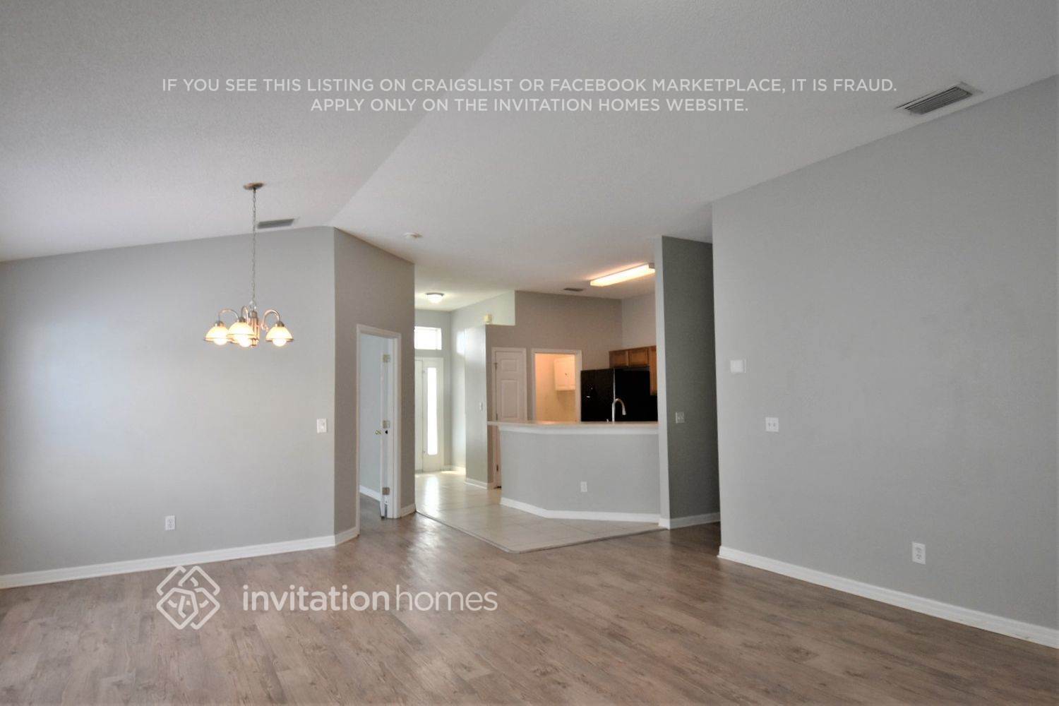 Building Photo - 2030 Stratford Pointe Dr