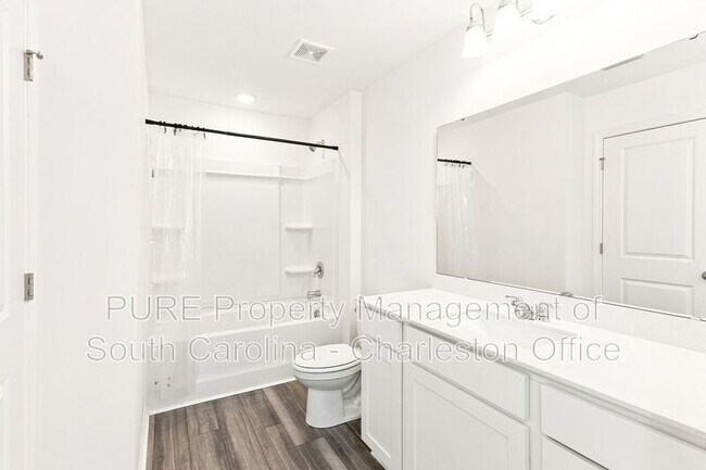 Building Photo - 1305 Scarlett Maple St