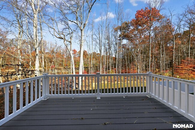 Building Photo - 41 Teatree Ln