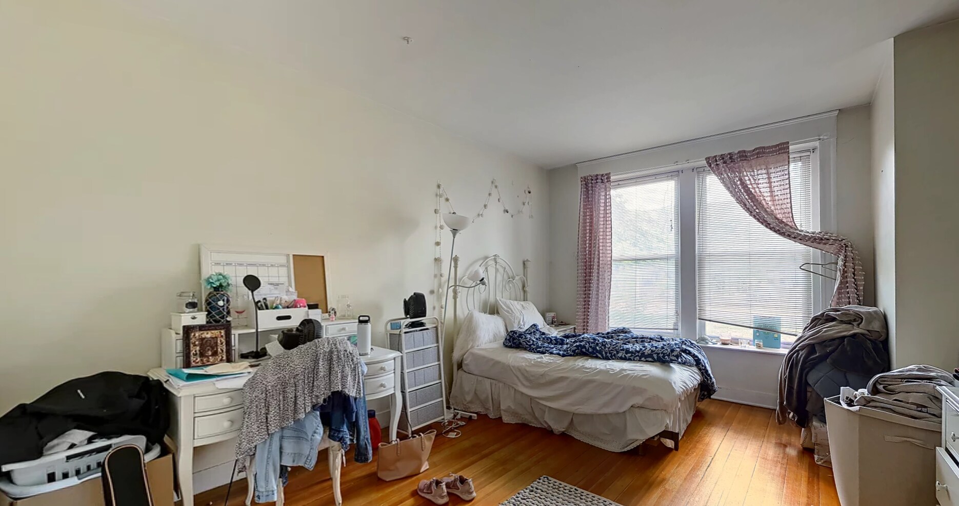 Building Photo - 1130 Commonwealth Ave