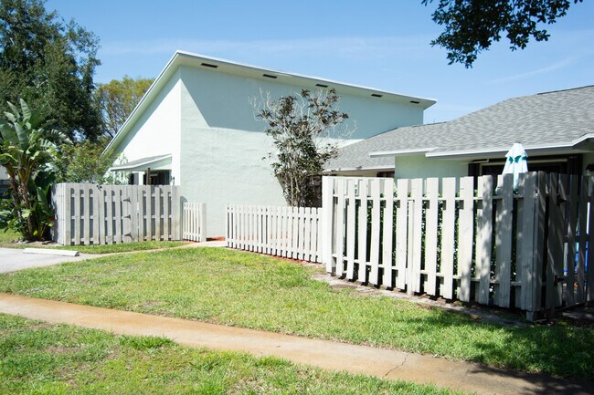Building Photo - 431 Jupiter Lakes Blvd