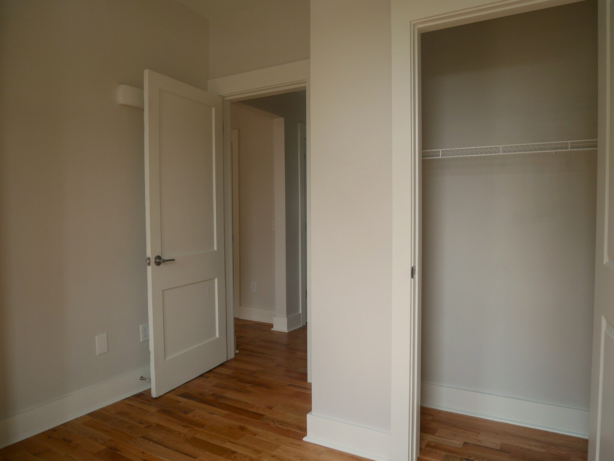 Building Photo - 3113 Warsaw Ave