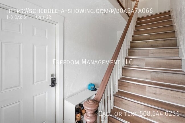 Building Photo - 1-3 Oak St --Unit 2R