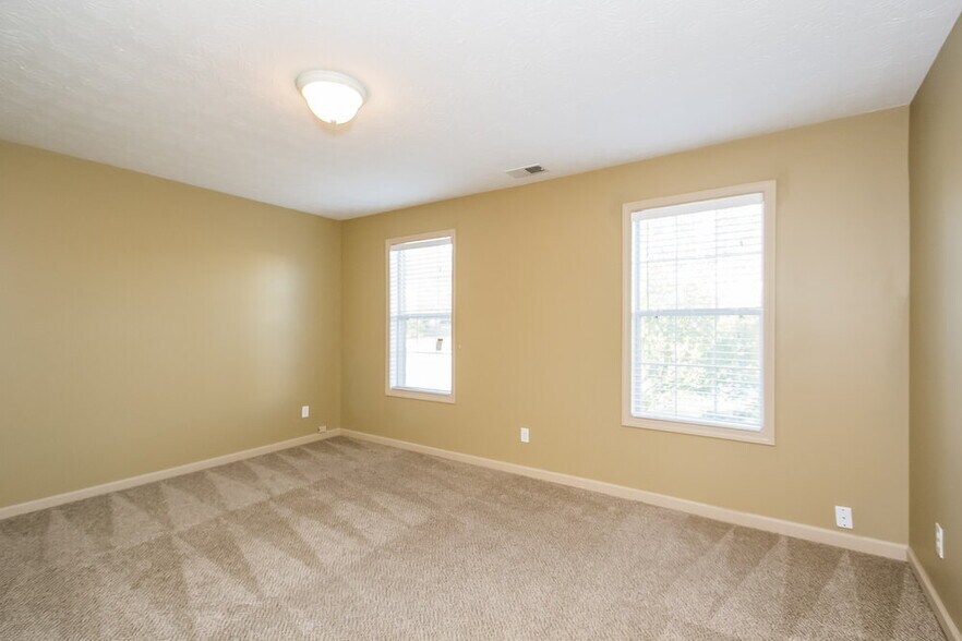 Building Photo - 5028 Burling Mill Dr