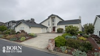 Building Photo - 32 Fairway Pl
