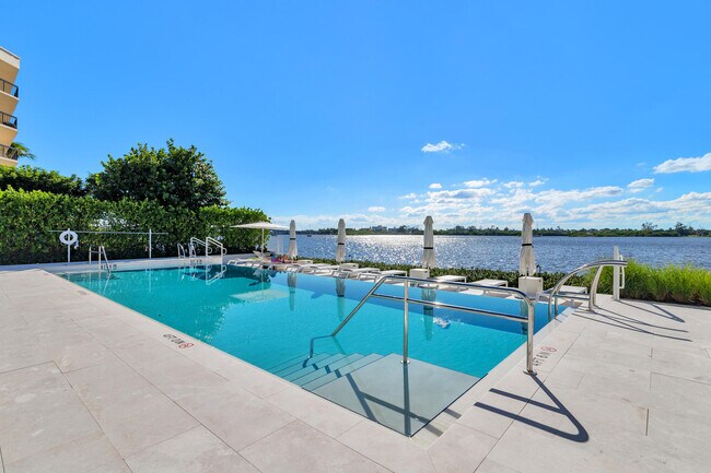 Building Photo - 2773 S Ocean Blvd