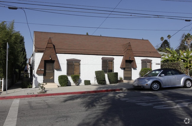 Building Photo - 1607-1611 Micheltorena St