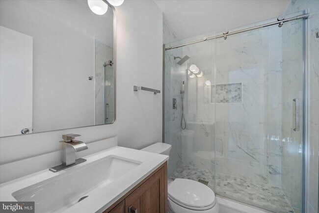 Building Photo - 10276 Arizona Cir