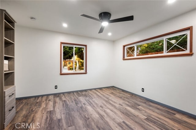 Building Photo - 7424 W 85th St