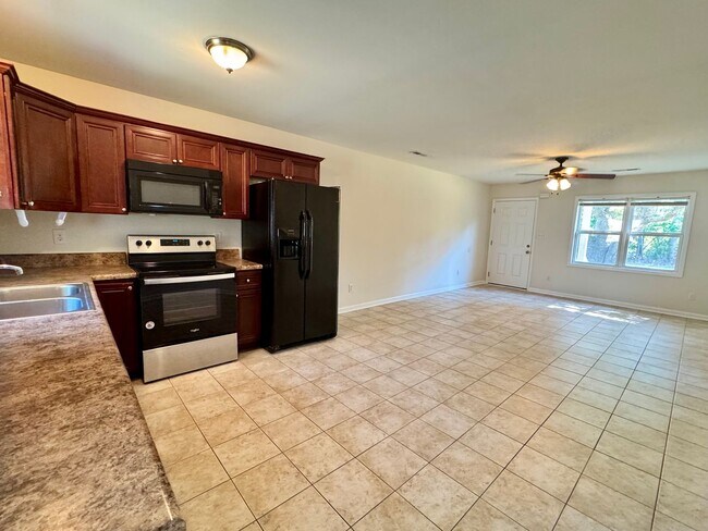 Building Photo - 2 BR 2BA Duplex in Holly Ridge