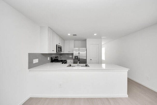 Building Photo - 248 Hazy Pnes Ln