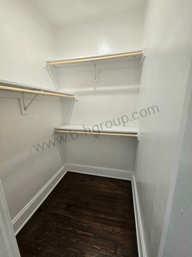 Building Photo - 1808 56th St