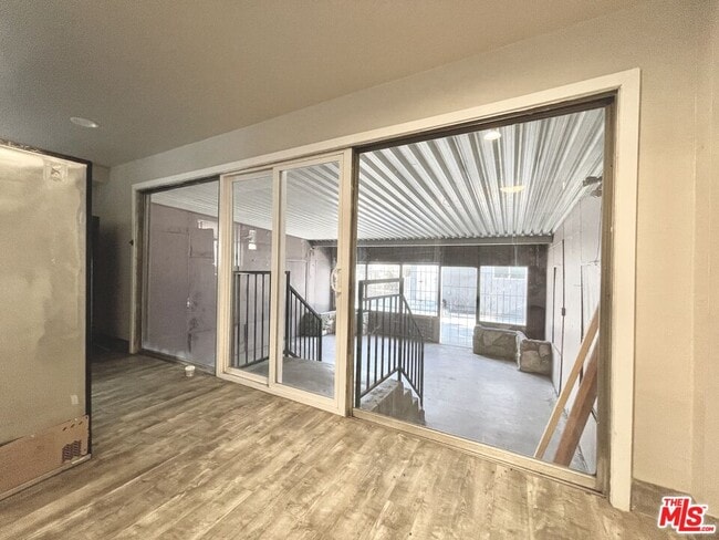 Building Photo - 1196 W 36th St