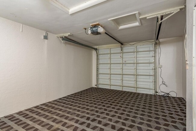 Building Photo - 1748 Colmar Dr