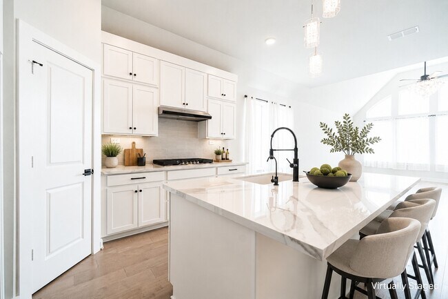 Building Photo - 24819 Yellow Spruce Cir