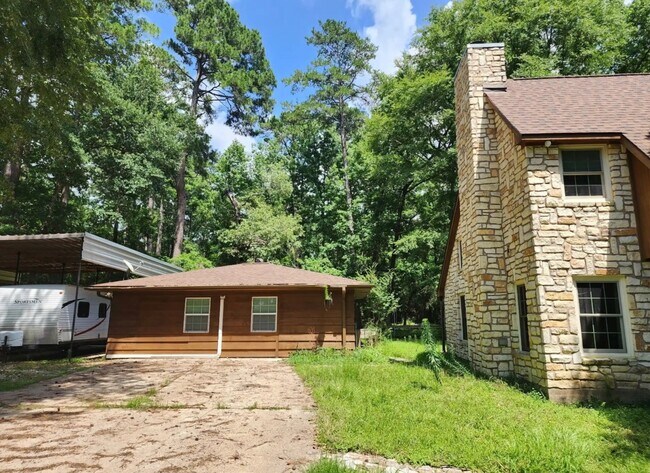 Building Photo - 2018 FM 1486 Rd