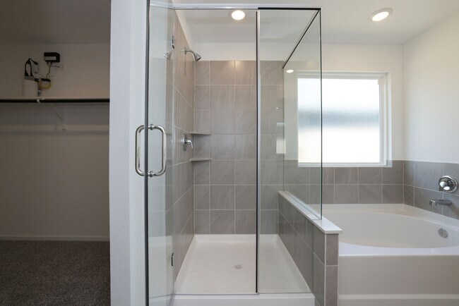 Building Photo - 40618 Balsam Run Ln