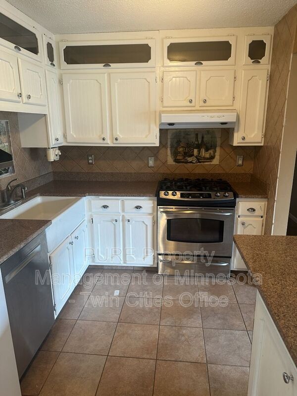 Building Photo - 4504 Cinnamon Ridge Trail