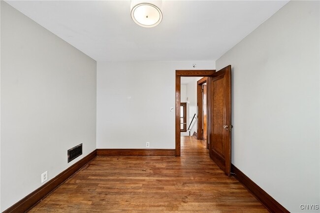 Building Photo - 1521 Grant Blvd