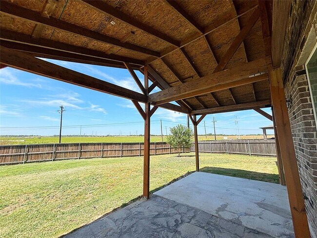 Building Photo - 1720 Foxglove Dr