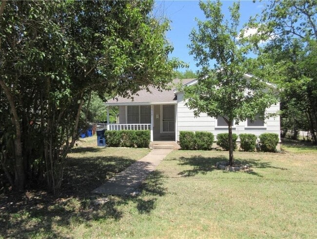Building Photo - 5501 Montview St