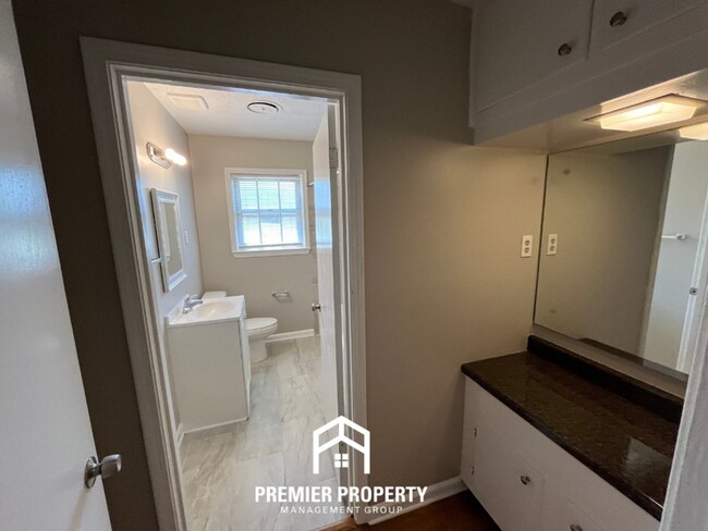 Building Photo - Spacious 3BR/2BA Whitehaven Home | 1,700+ SQ FT, Hardwood & Brick Fireplace