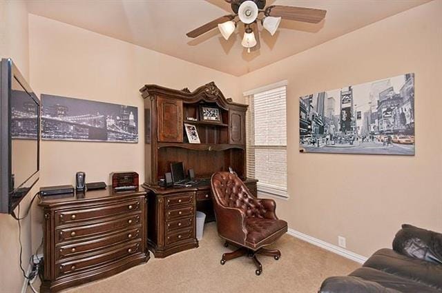 Building Photo - 859 Llano Dr